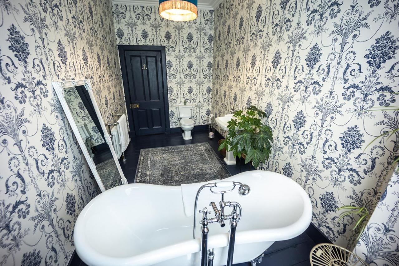 Stunning Period Property In The Heart Of The City Aberdeen Exterior photo