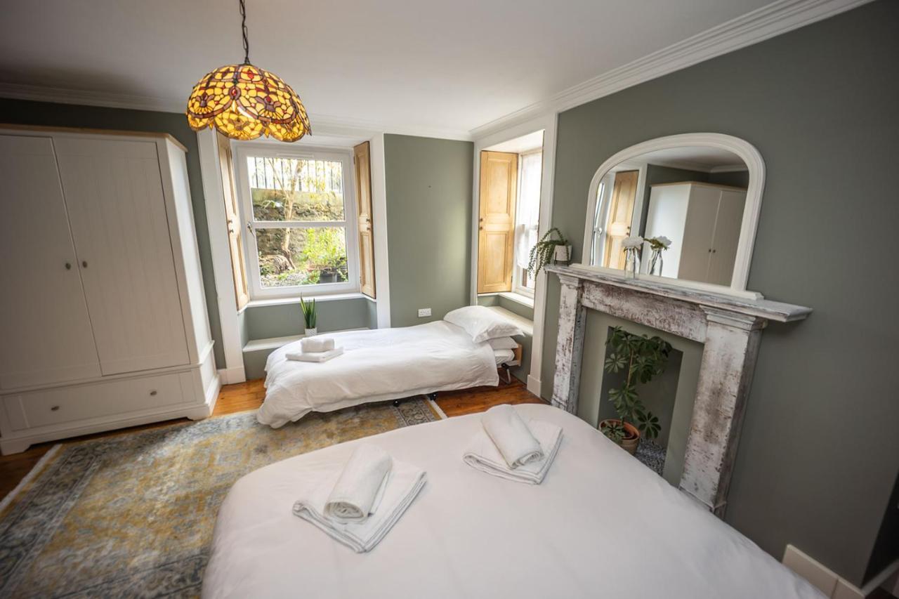 Stunning Period Property In The Heart Of The City Aberdeen Exterior photo